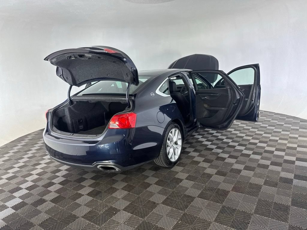 Used 2015 Chevrolet Impala LTZ FWD image 21