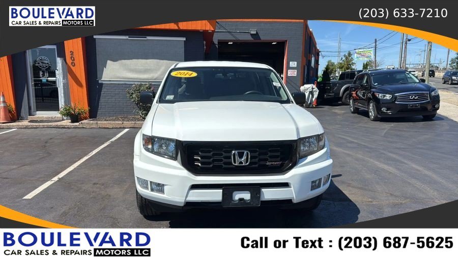Used 2014 Honda Ridgeline Sport image 2