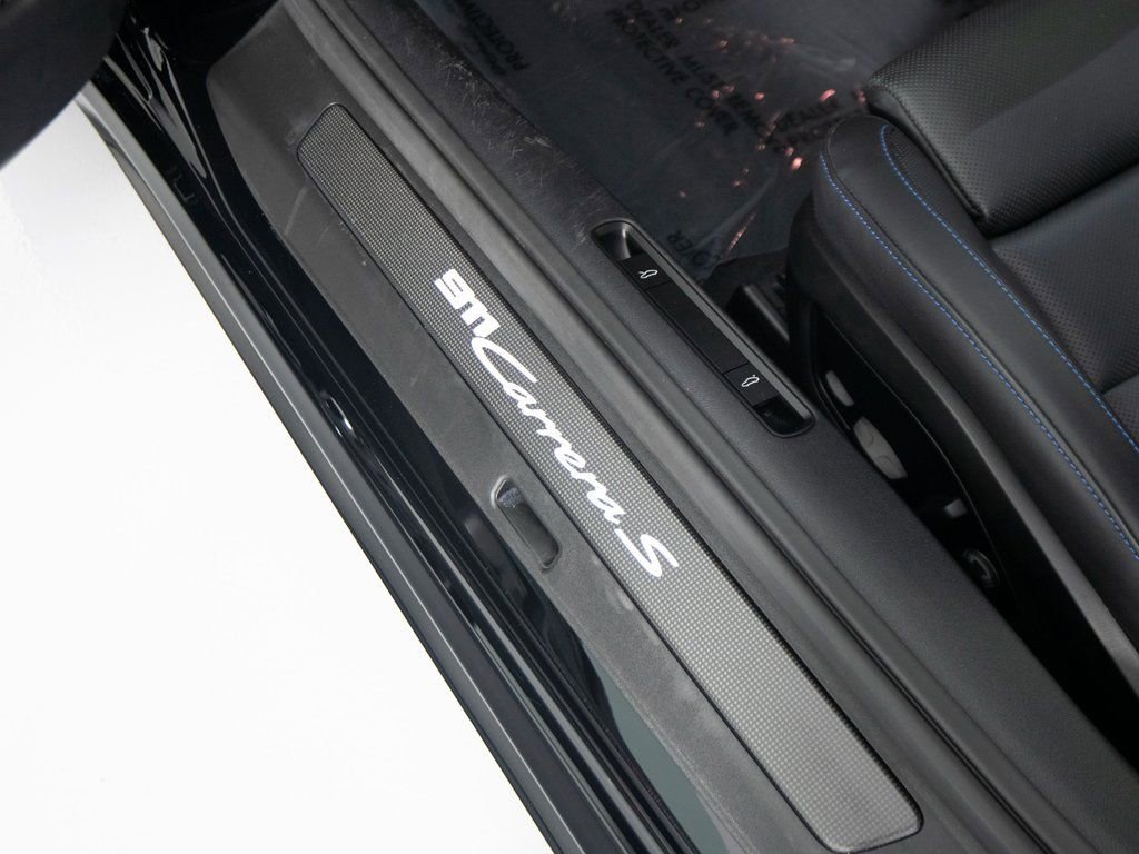 Certified 2025 Porsche 911 Carrera S image 22