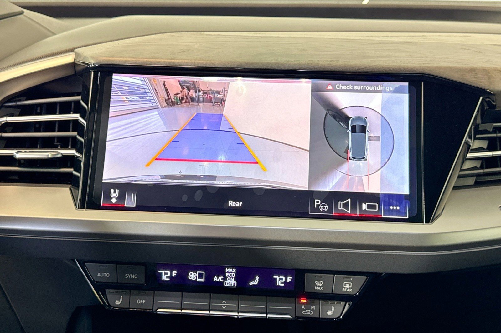 New 2026 Audi Q4 e-tron Premium Plus image 13