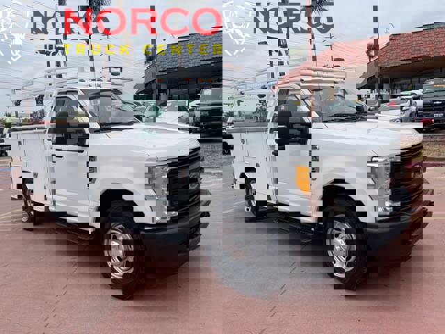 Used 2017 Ford F250 XL w/ Power Equipment Group image 2