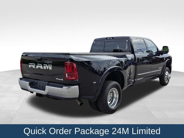 Used 2025 RAM 3500 Limited AWD/4WD image 7