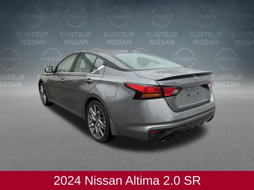 Used 2024 Nissan Altima 2.0 SR image 3