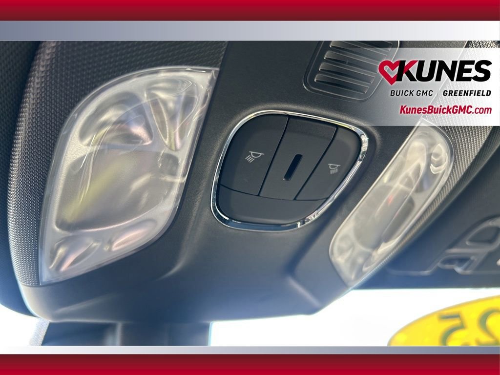 Used 2025 Jeep Compass Trailhawk image 29