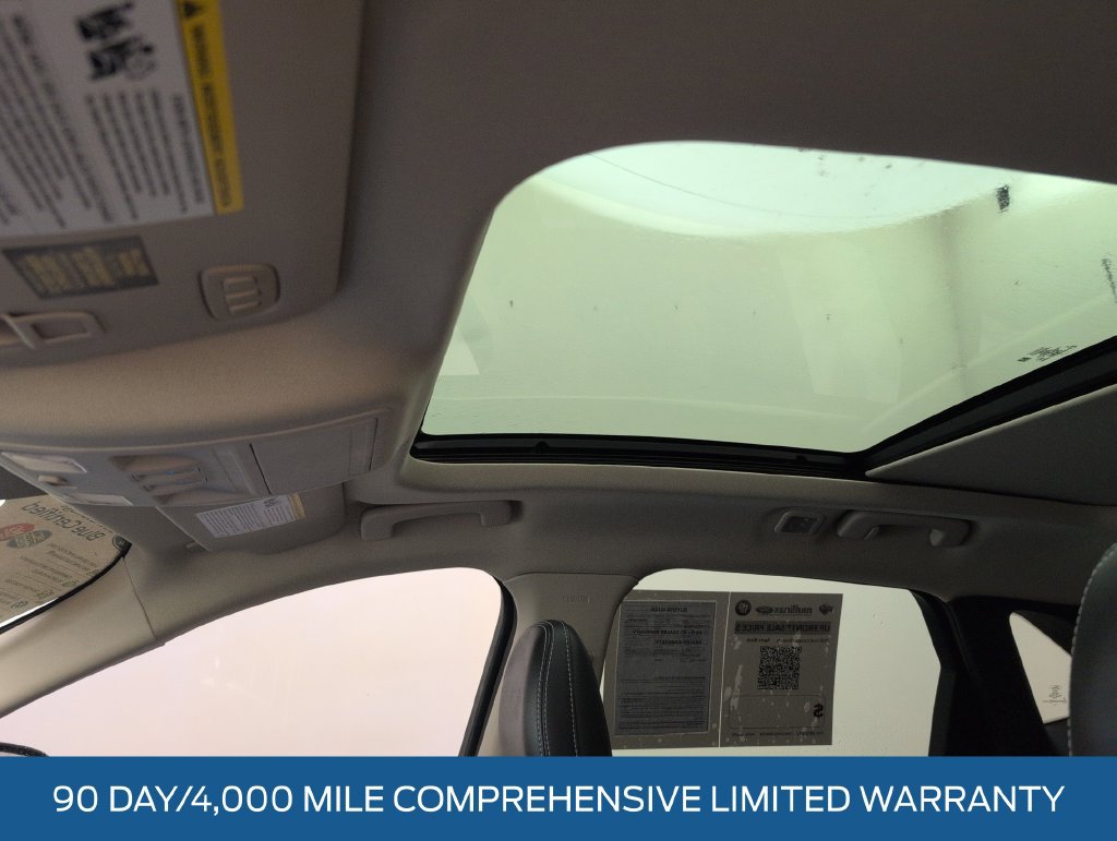 Certified 2020 Ford Escape Titanium AWD/4WD image 9