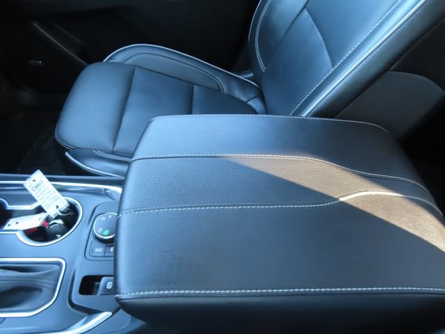Used 2021 Chevrolet Traverse High Country AWD/4WD image 40