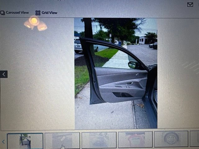 Used 2024 Hyundai Elantra SEL FWD image 8
