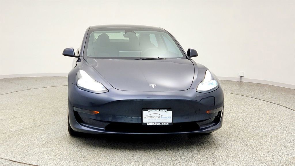 Used 2023 Tesla Model 3 Standard Range RWD image 2