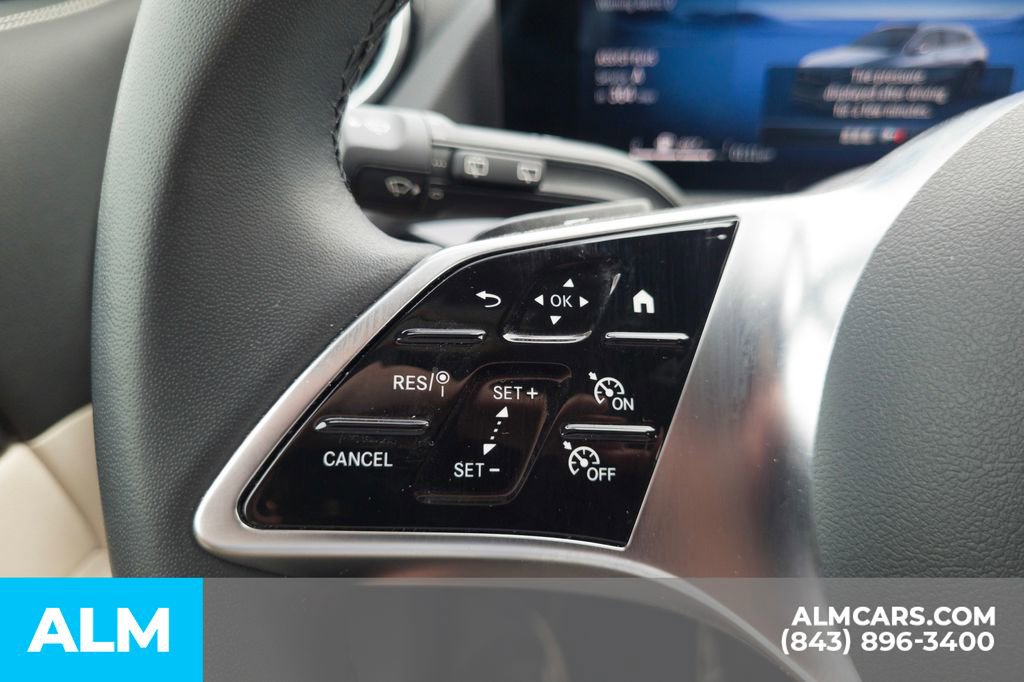 Used 2025 Mercedes-Benz GLA 250 4MATIC image 29