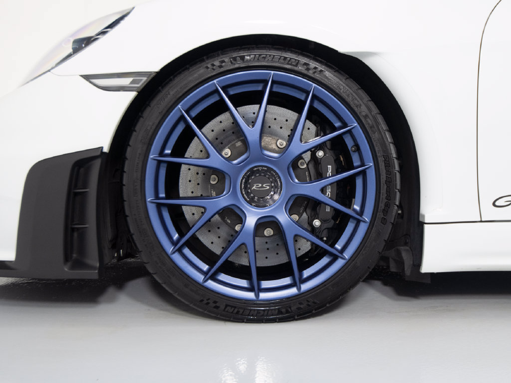 Certified 2025 Porsche 718 Cayman GT4 RS RWD image 15