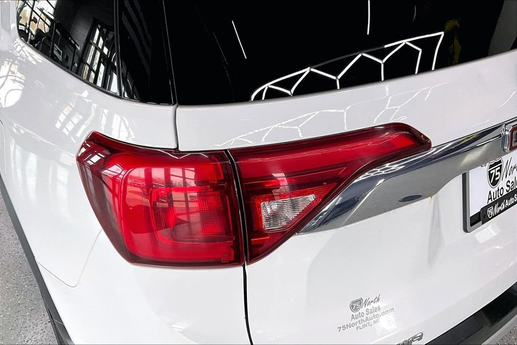 Used 2018 GMC Acadia SLE AWD/4WD image 23