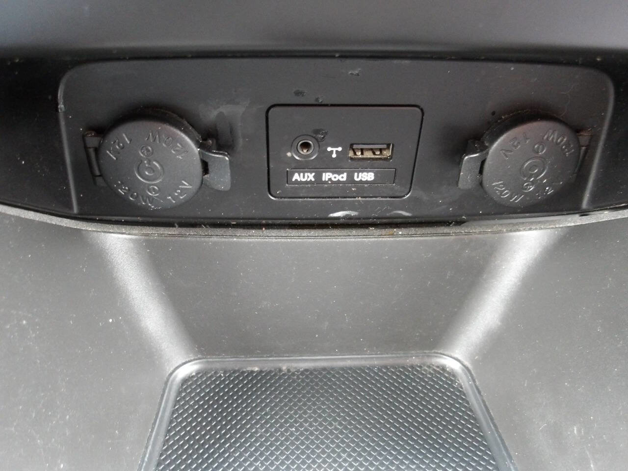 Used 2011 Kia Sorento LX FWD image 16