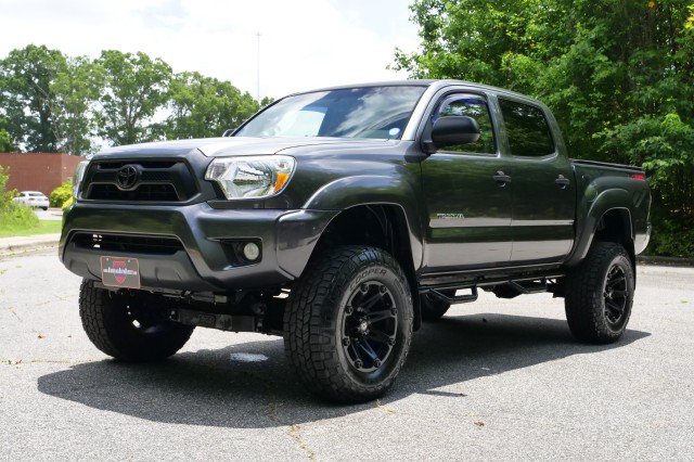 Used 2014 Toyota Tacoma PreRunner w/ SR5 Package RWD image 6