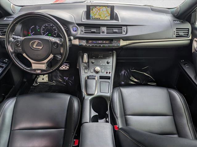 Used 2017 Lexus CT 200h image 18