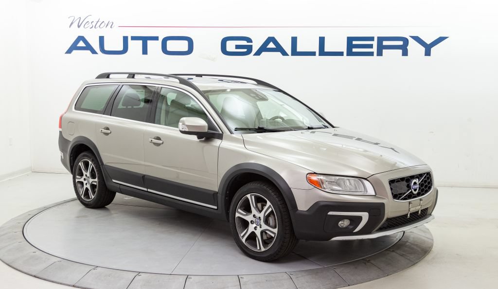 Used 2015 Volvo XC70 T6 w/ Technology Package AWD/4WD image 7