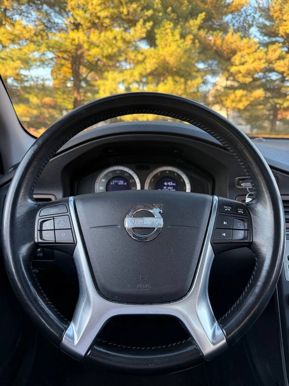 Used 2011 Volvo S80 3.2 w/ Climate Pkg FWD image 25