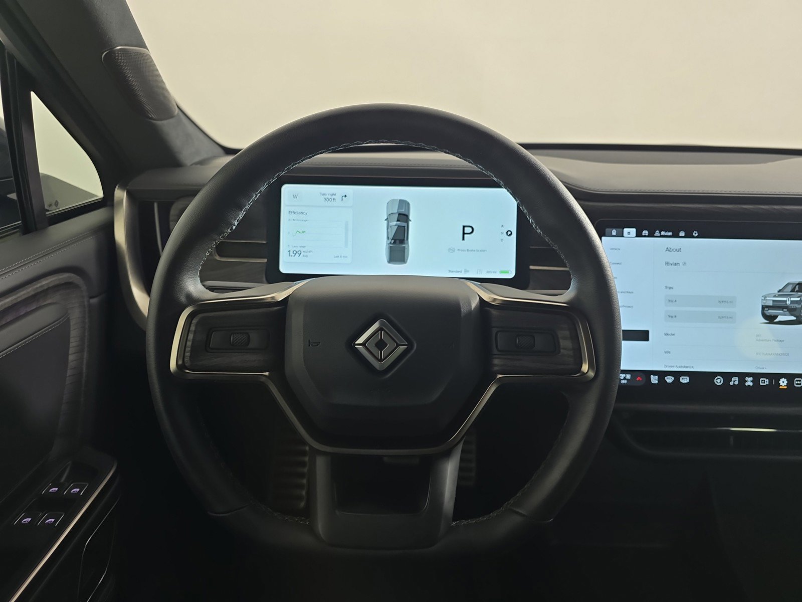 Used 2022 Rivian R1T Adventure AWD/4WD image 28