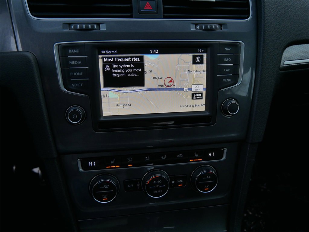 Used 2017 Volkswagen Golf Alltrack SEL image 22