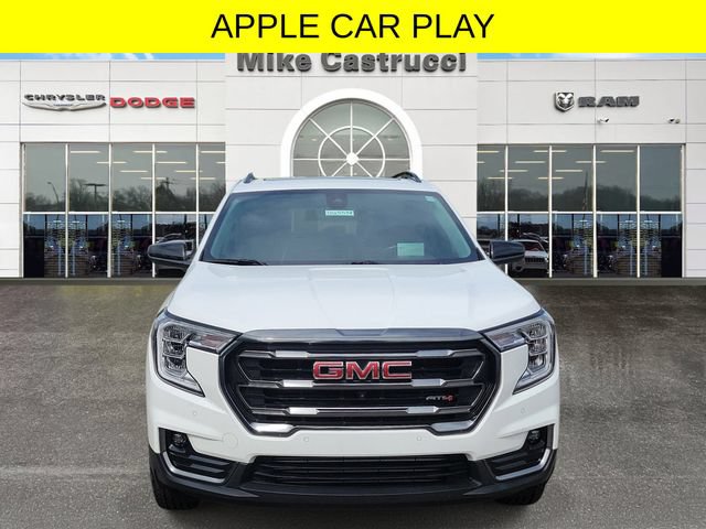 Used 2022 GMC Terrain AT4 w/ Infotainment Package II AWD/4WD image 2