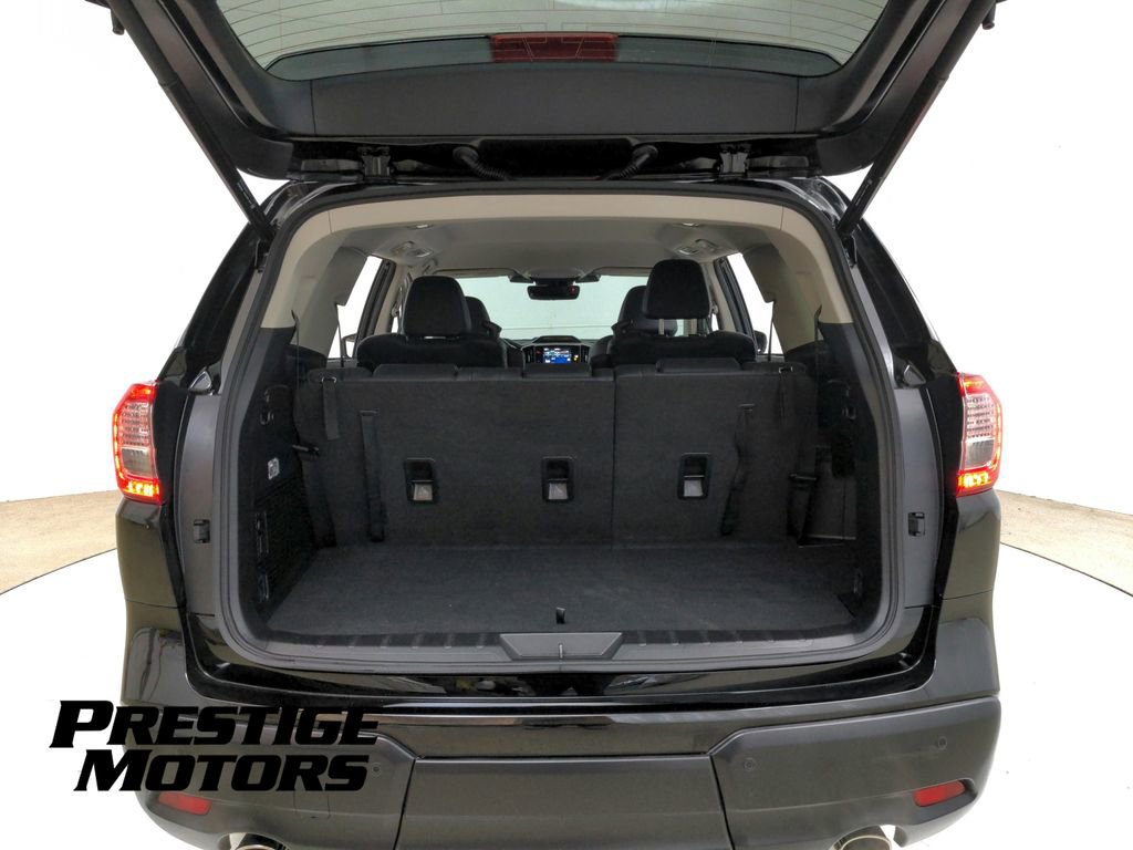 Used 2023 Subaru Ascent Limited AWD/4WD image 30