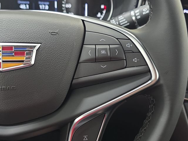 New 2026 Cadillac XT5 Luxury AWD/4WD image 14