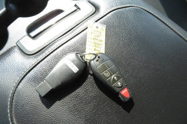 Used 2017 RAM 1500 Laramie w/ Protection Group image 24