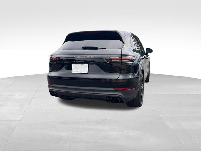 Used 2022 Porsche Cayenne Platinum Edition AWD/4WD image 5