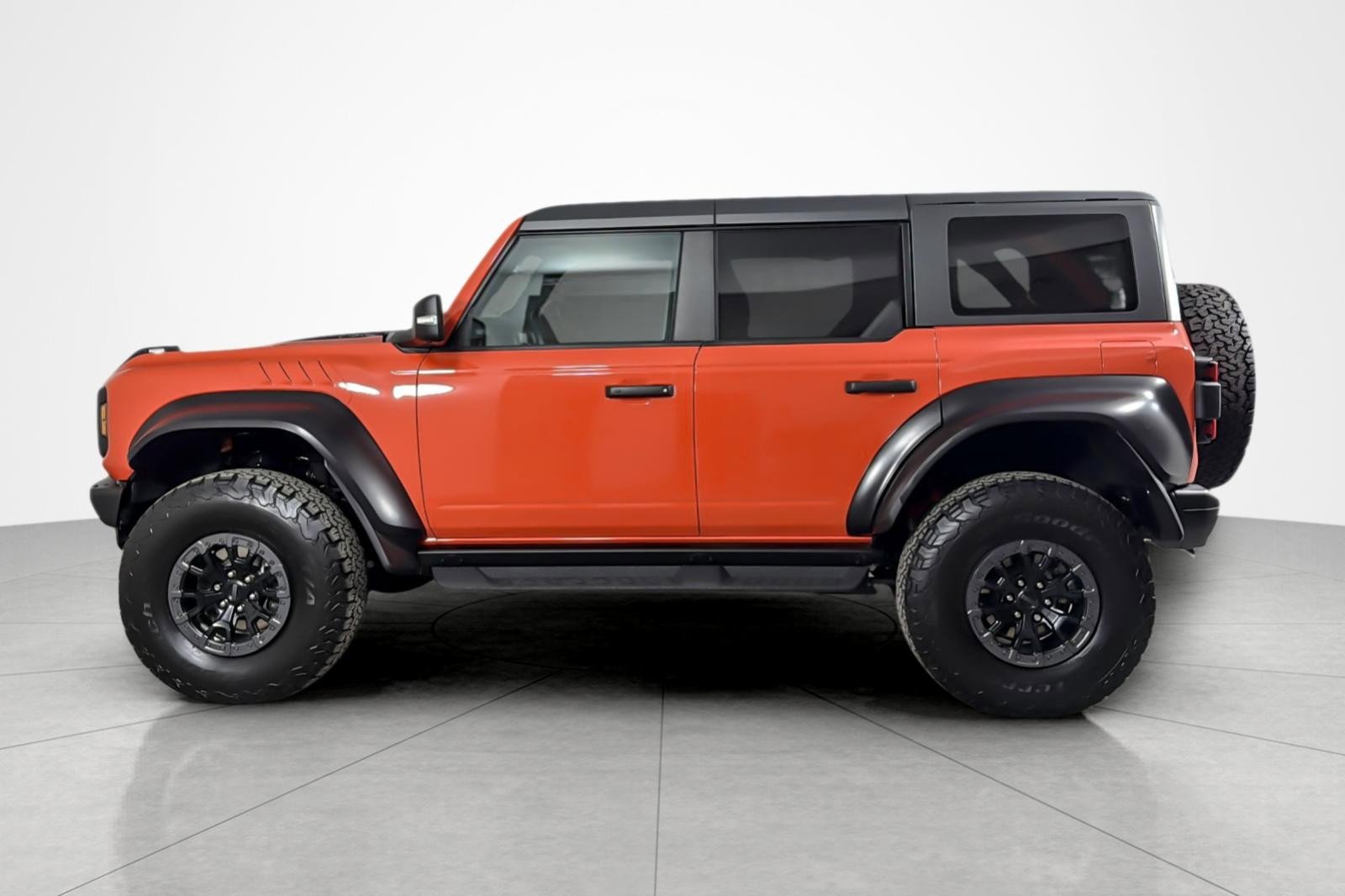 Used 2023 Ford Bronco Raptor image 2