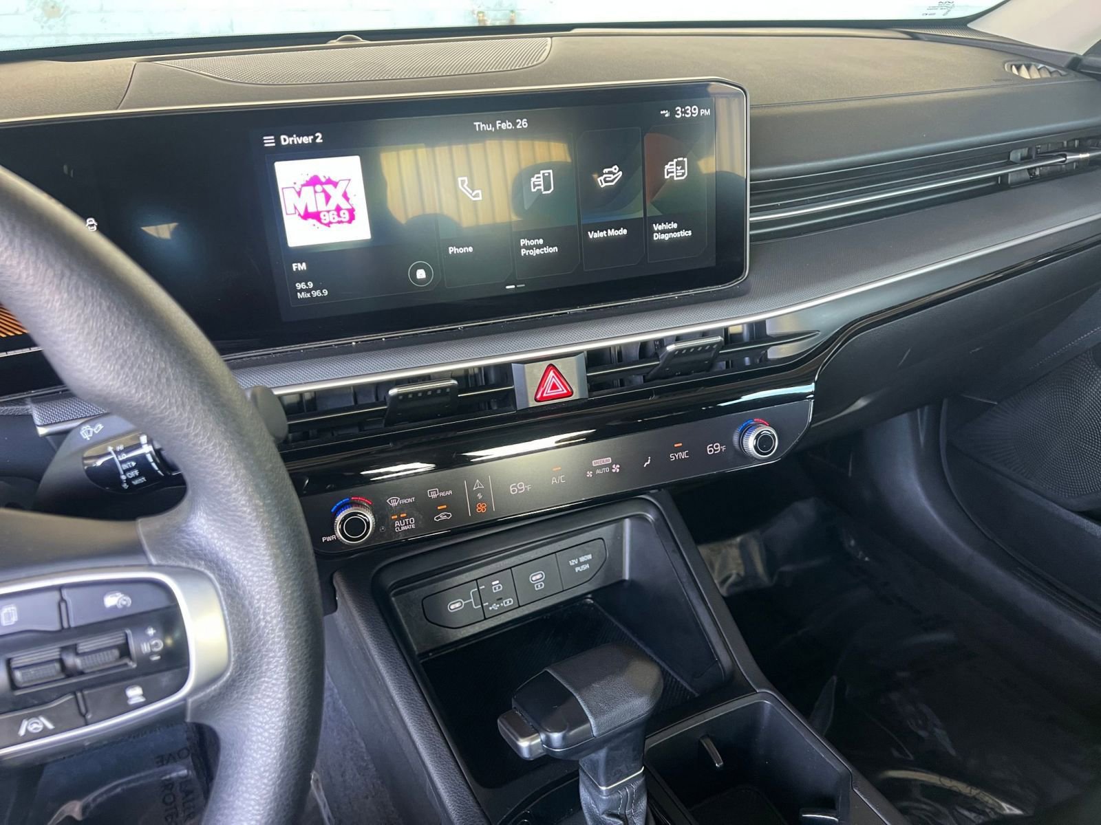 Used 2025 Kia K5 LXS image 17