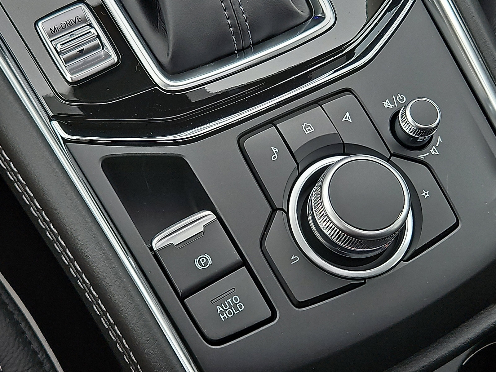 New 2025 MAZDA CX-5 AWD 2.5 S w/ Premium Plus Pkg image 19