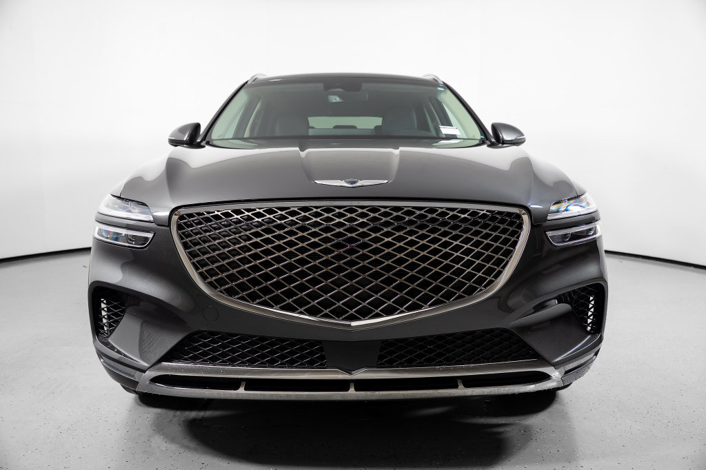 Used 2025 Genesis GV70 2.5T AWD/4WD image 17