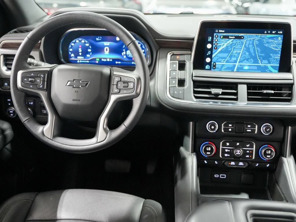Used 2022 Chevrolet Tahoe Z71 w/ Z71 Off-Road Package AWD/4WD image 13
