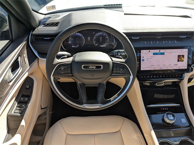 New 2026 Jeep Grand Cherokee Limited image 16