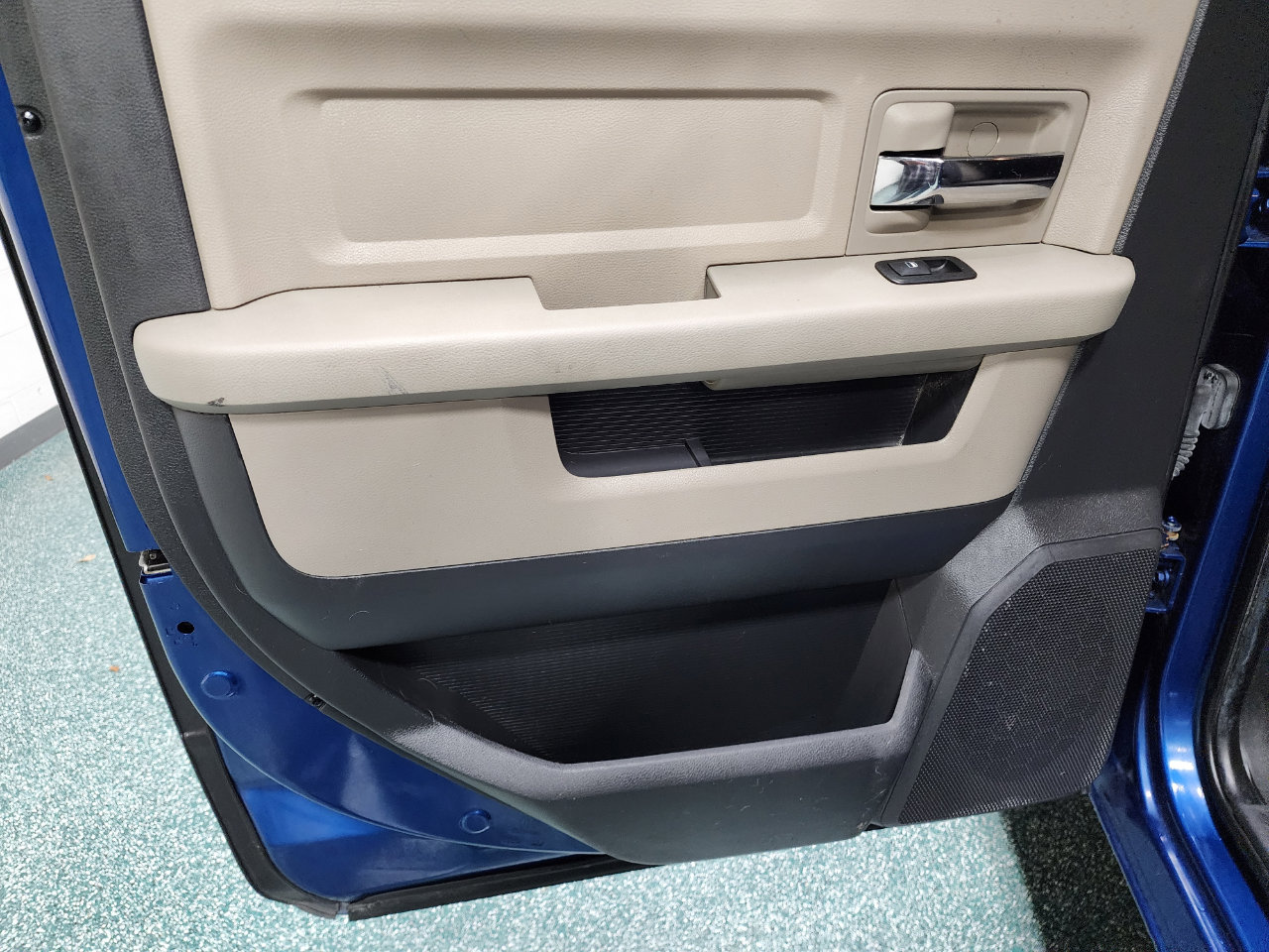 Used 2010 Dodge Ram 1500 Truck SLT w/ Big Horn Regional Pkg image 20