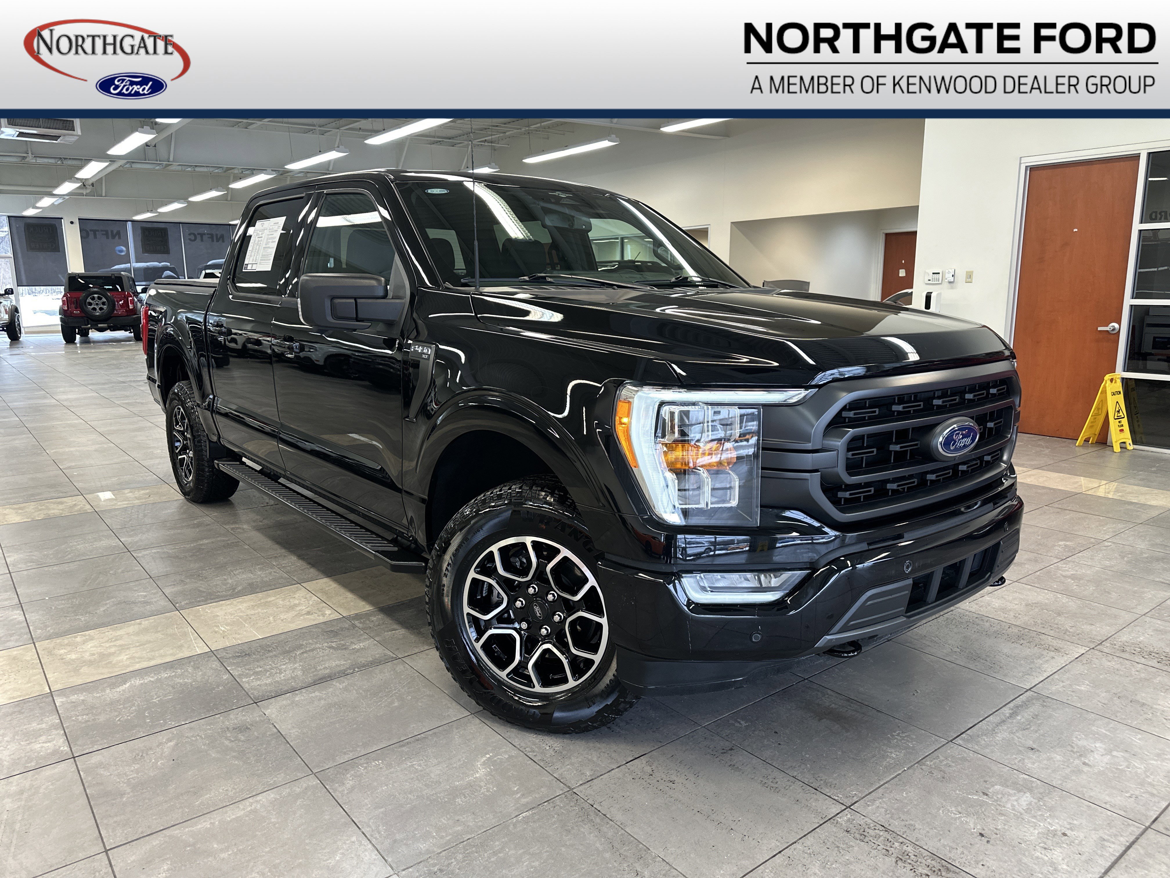 Used 2023 Ford F150 XLT w/ Equipment Group 302A High image 1