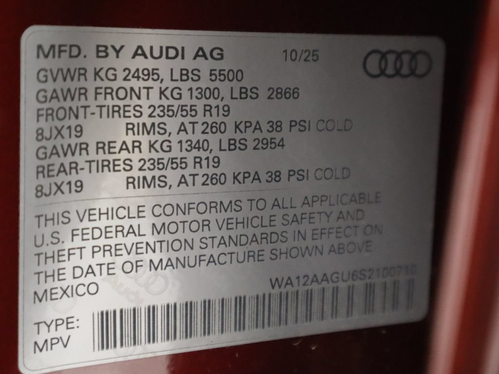 Used 2025 Audi Q5 Premium w/ Premium Plus AWD/4WD image 34