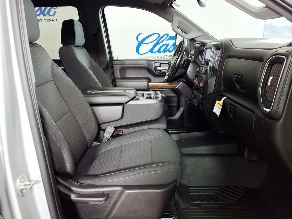 Used 2021 Chevrolet Silverado 2500 LT w/ Texas Edition AWD/4WD image 11