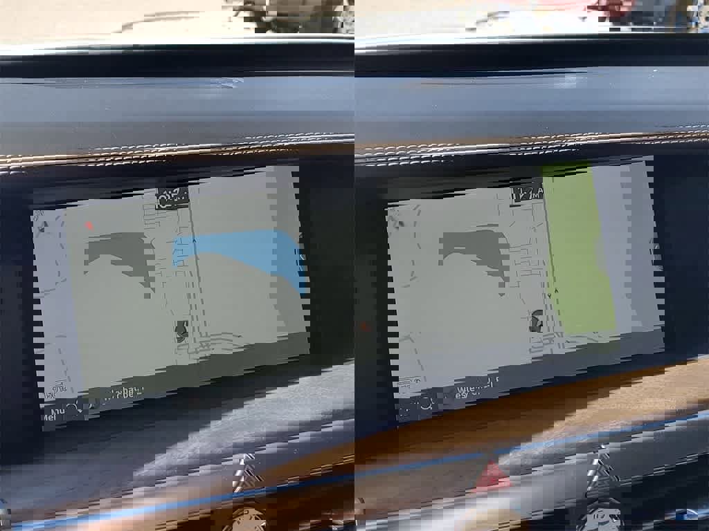 Used 2021 Genesis G90 3.3T Premium image 28