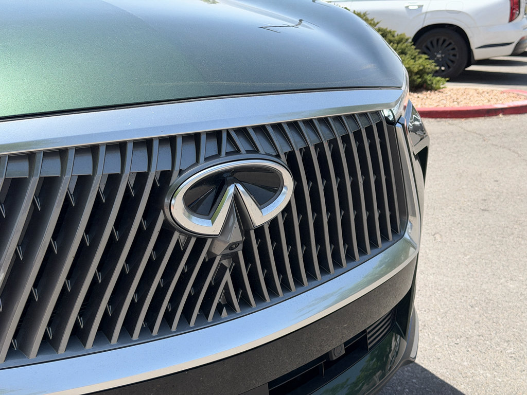 Certified 2026 INFINITI QX60 Luxe w/ Family Package AWD/4WD image 7