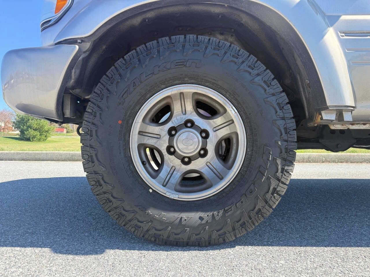 Used 1996 Lexus LX 450 4WD image 18