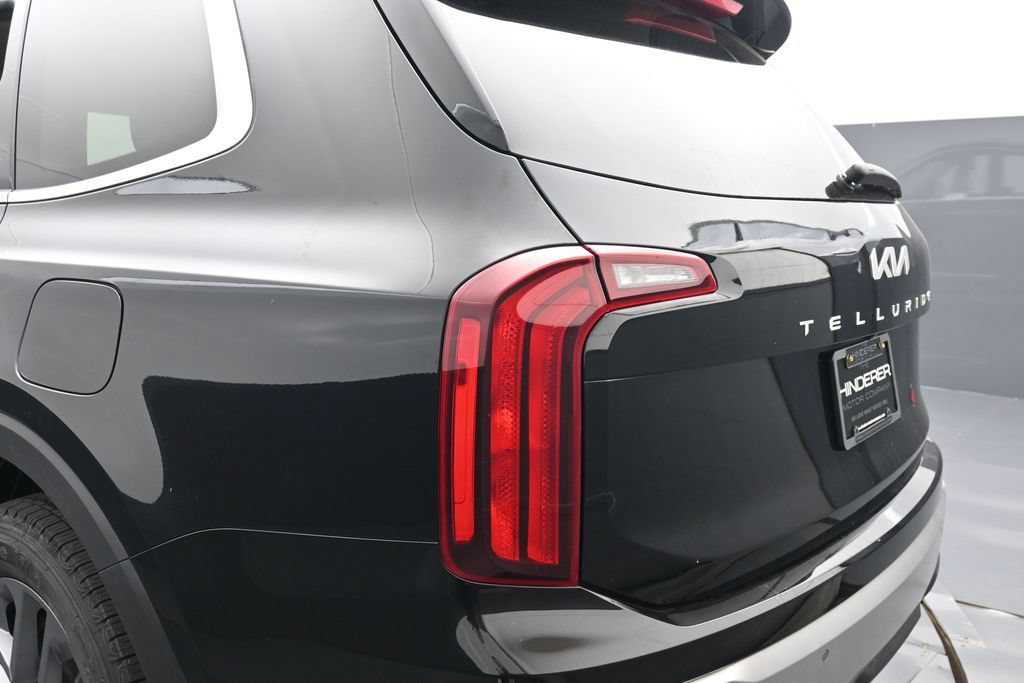 Used 2024 Kia Telluride LX FWD image 41