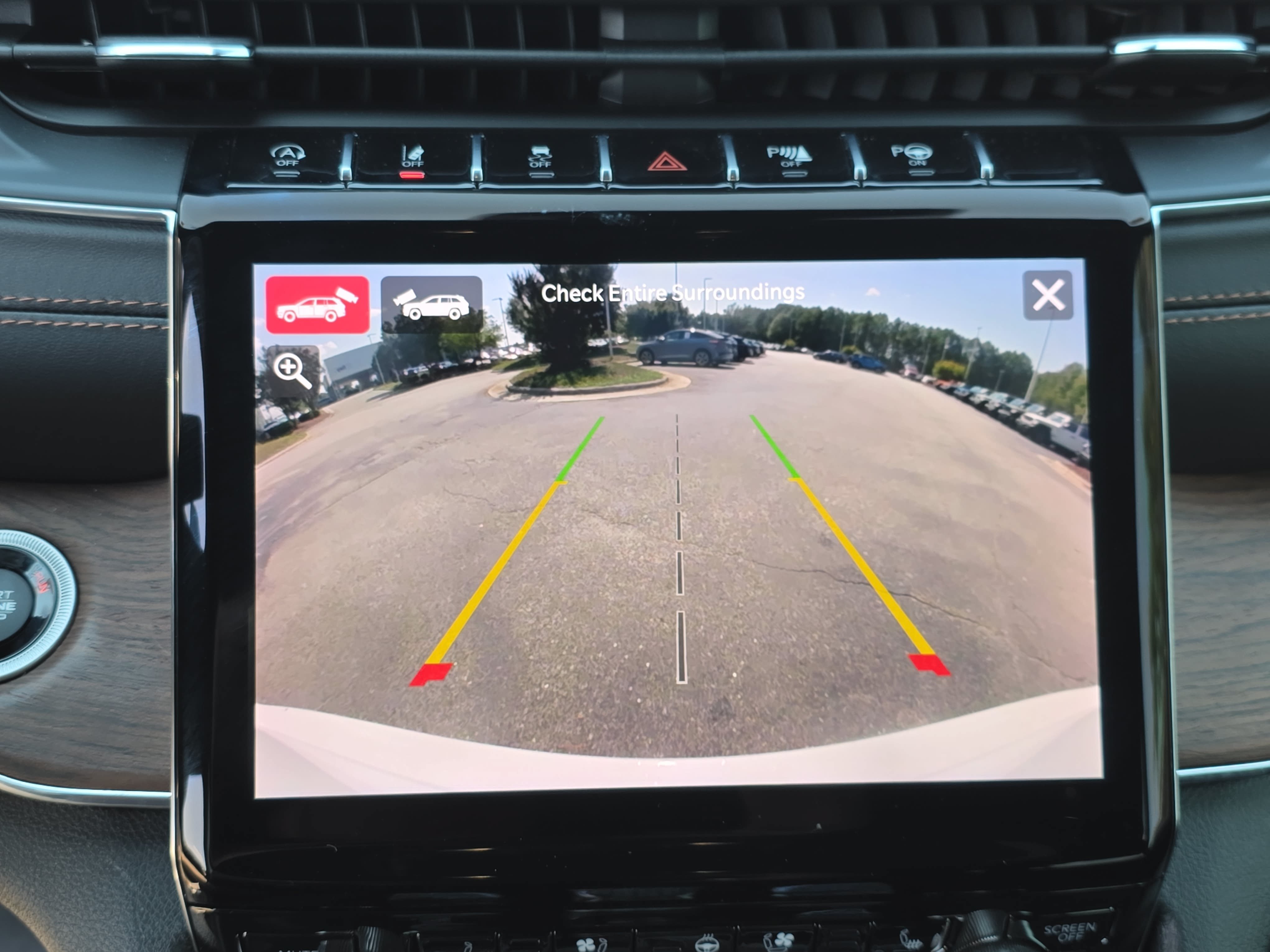 Used 2023 Jeep Grand Cherokee Summit w/ Adv Protech Group IV AWD/4WD image 21