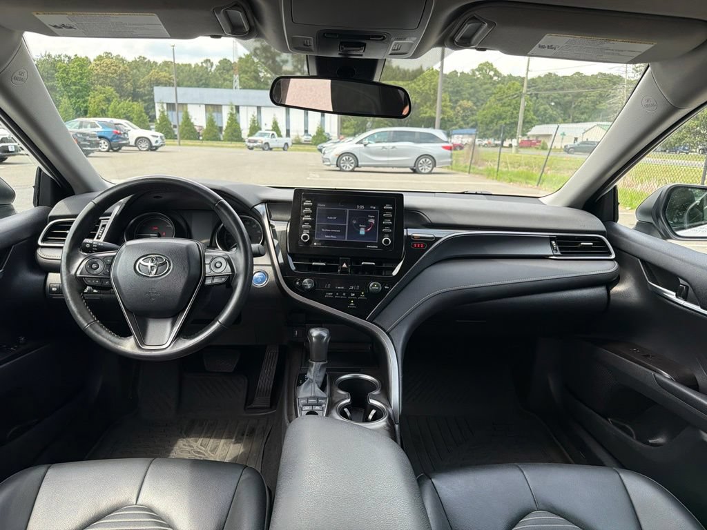 Certified 2024 Toyota Camry SE FWD image 8