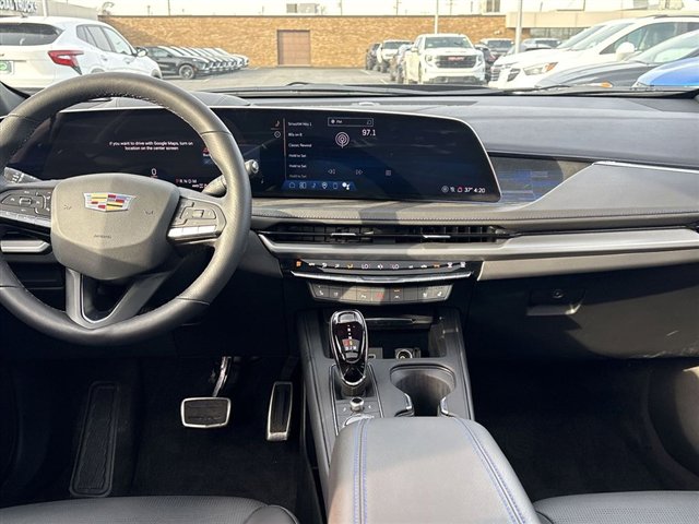 Certified 2025 Cadillac XT4 Sport image 21