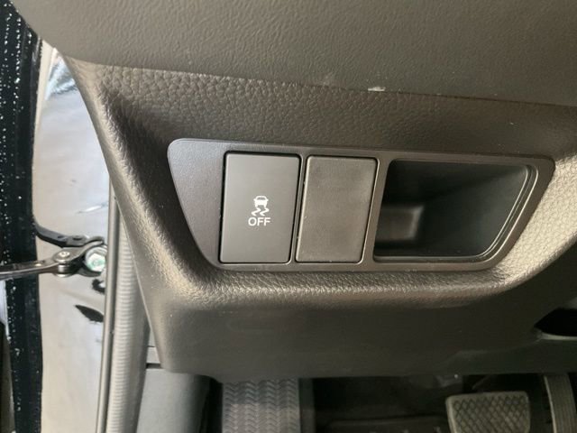 New 2026 Honda HR-V LX image 7