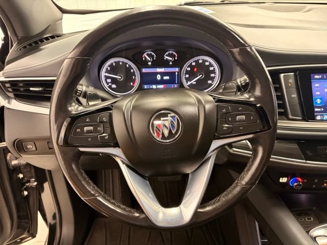 Used 2023 Buick Enclave Essence AWD/4WD image 18