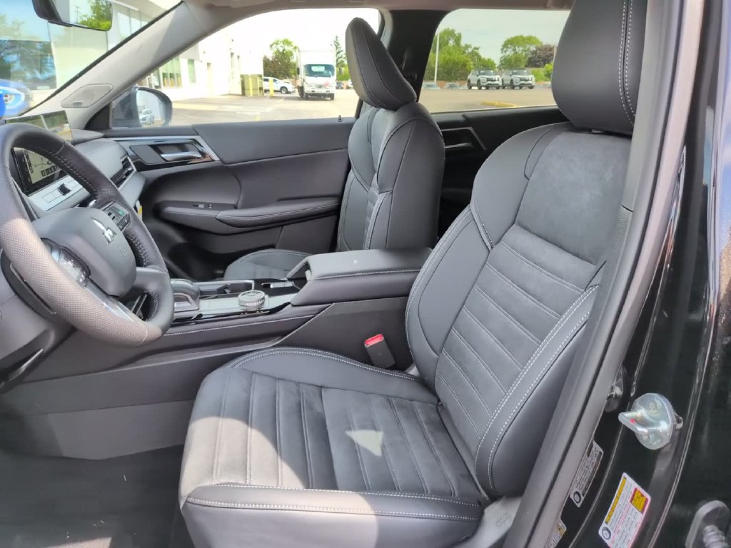 New 2026 Mitsubishi Outlander SE AWD/4WD image 20