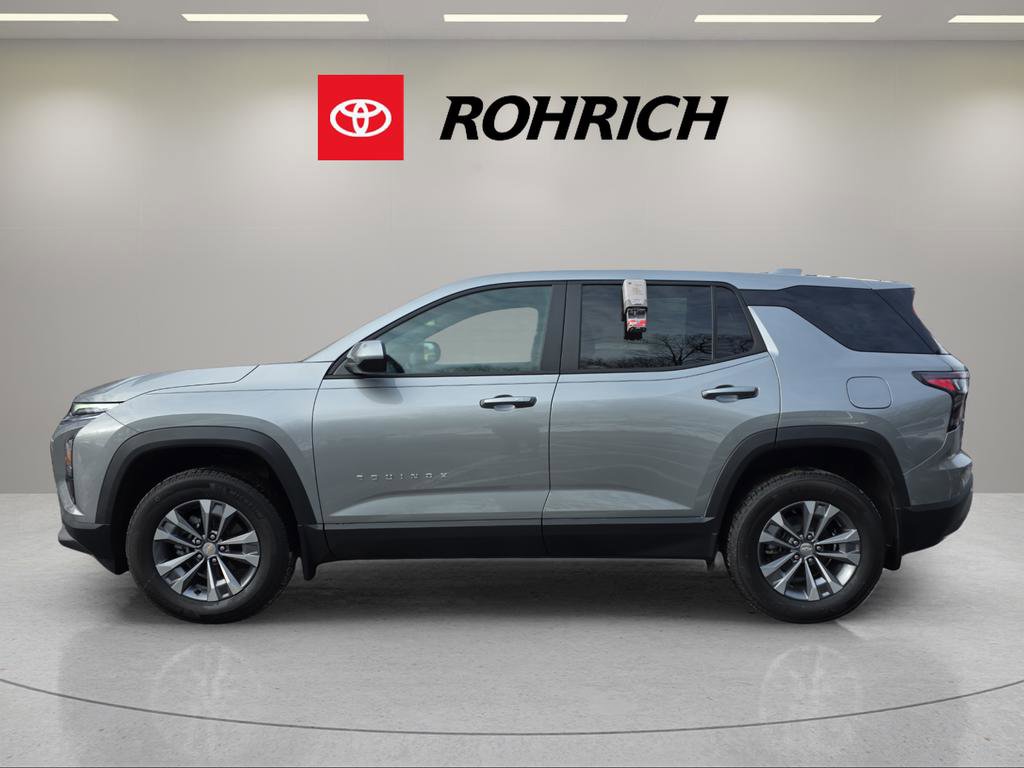 Used 2026 Chevrolet Equinox LT w/ Convenience Package II image 9