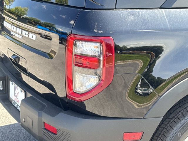 New 2026 Ford Bronco Sport Outer Banks AWD/4WD image 9