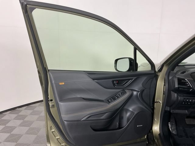 Used 2025 Subaru Forester Wilderness AWD/4WD image 12